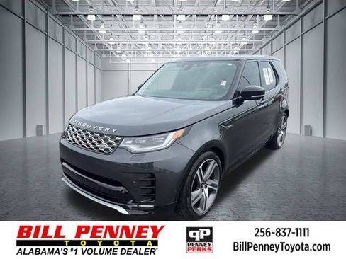 Used 2024 Land Rover Discovery Metropolitan Edition AWD/4WD image 1