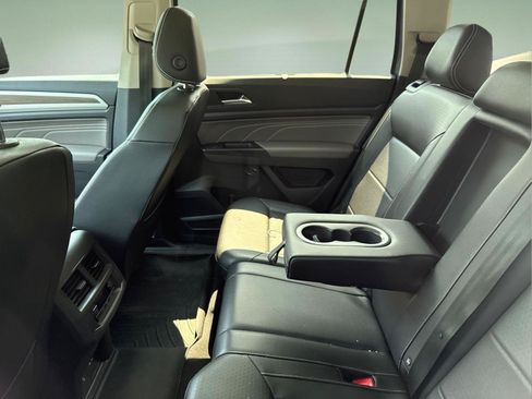Used 2021 Volkswagen Atlas SEL FWD image 10