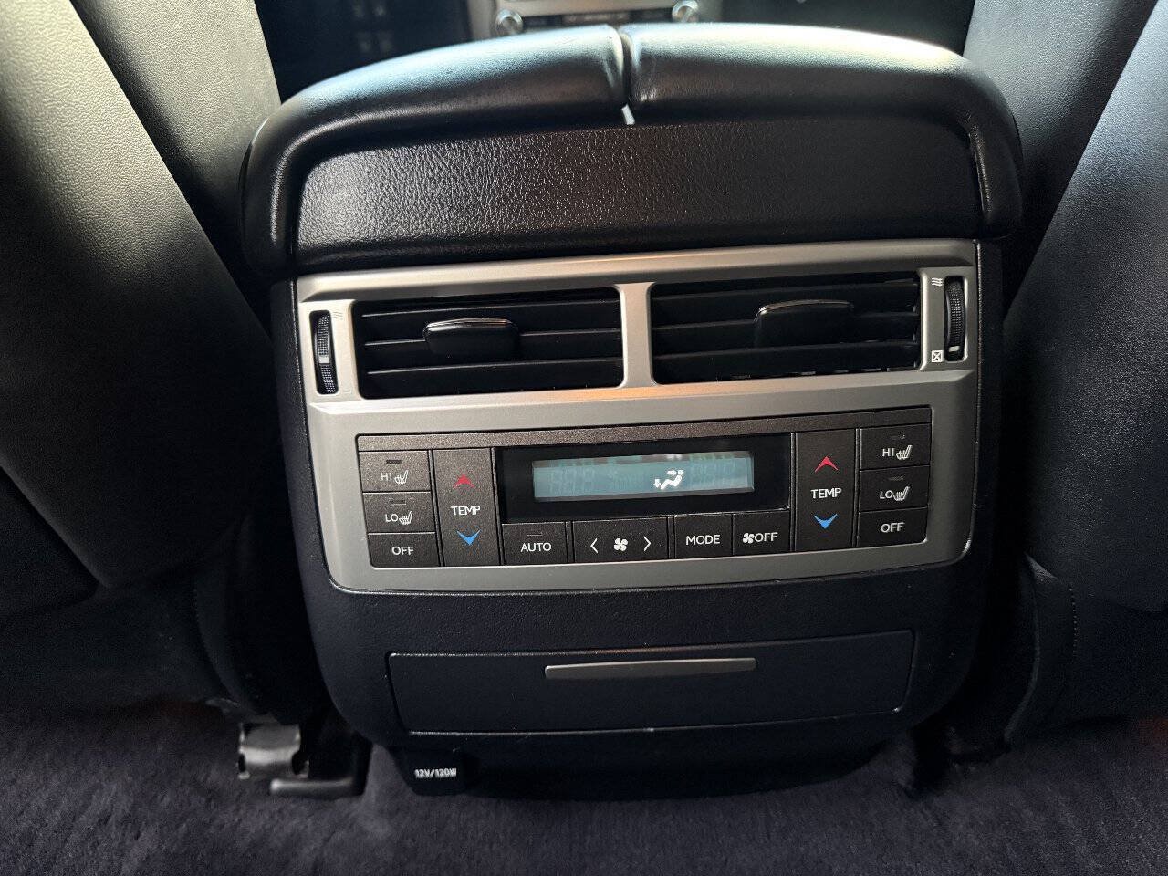 Used 2014 Lexus LX 570 4WD image 26