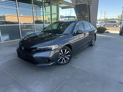 Used 2024 Honda Civic EX-L image 1