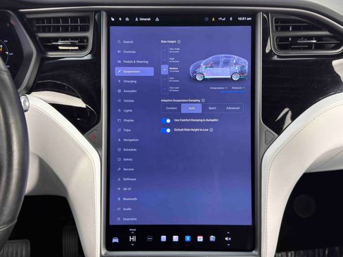 Used 2019 Tesla Model X 75D image 23