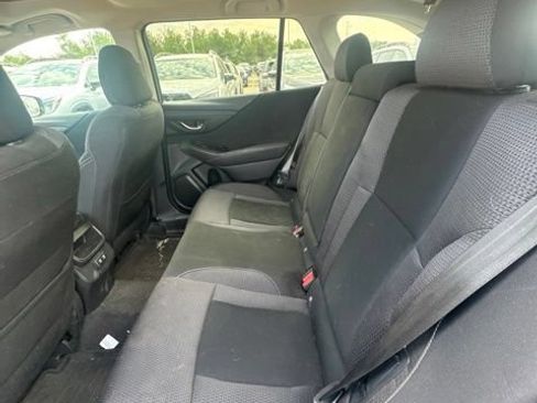 Used 2020 Subaru Outback Premium AWD/4WD image 17