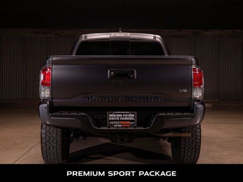 Used 2023 Toyota Tacoma TRD Sport w/ TRD Premium Sport Package AWD/4WD image 7