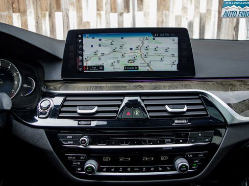 Used 2018 BMW 530i xDrive image 20