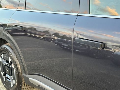 New 2027 Kia Telluride X-Line EX AWD/4WD image 9