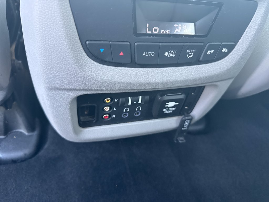 Used 2016 Honda Pilot Touring image 51