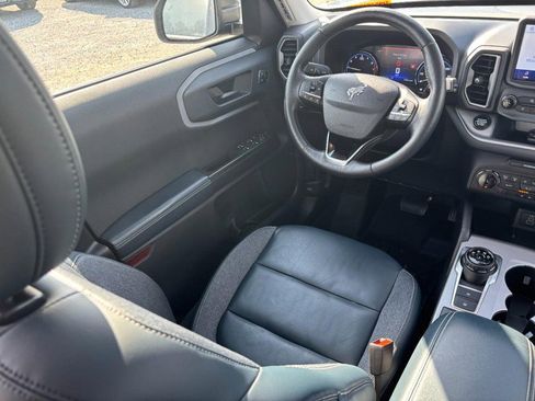 Used 2023 Ford Bronco Sport Outer Banks w/ Tech Package image 13