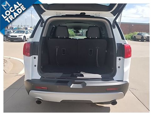 Used 2017 GMC Acadia SLT AWD/4WD image 29