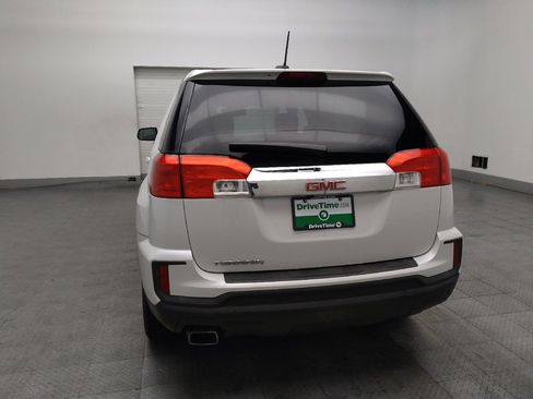 Used 2017 GMC Terrain SLE FWD image 6