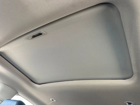 Used 2024 Honda HR-V EX-L image 40