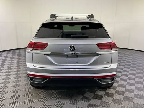 Used 2020 Volkswagen Atlas Cross Sport SE AWD/4WD image 5