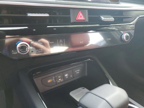 New 2026 Kia K5 GT-Line w/ GT-Line Premium Package image 23