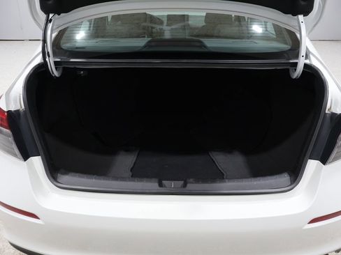 Used 2023 Honda Civic Sport image 4