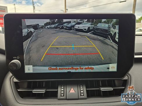 Used 2025 Toyota RAV4 XSE AWD/4WD image 29