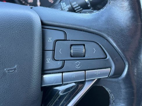 Certified 2022 Cadillac XT6 Premium Luxury w/ Technology Package image 17