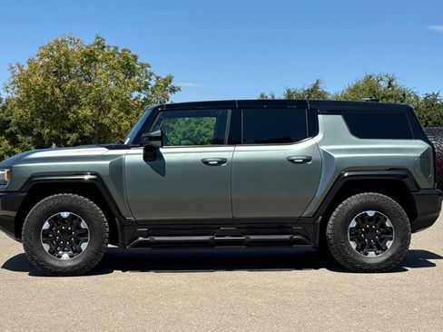 Used 2024 GMC Hummer EV 3X w/ Extreme Off-Road Package image 7