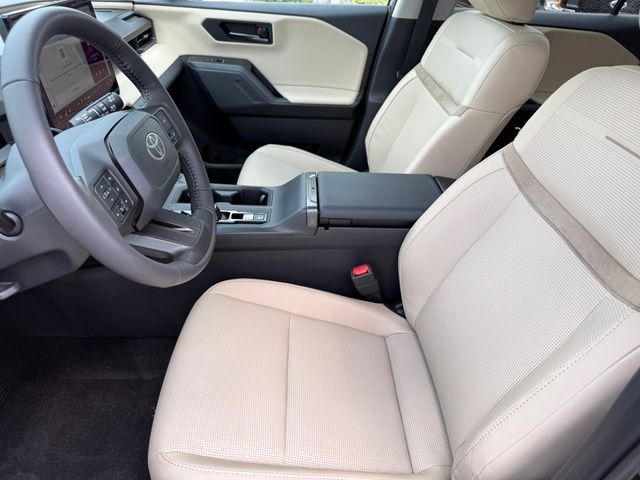 Used 2026 Toyota RAV4 Limited AWD/4WD image 9