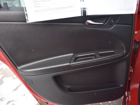 Used 2007 Chevrolet Impala LTZ FWD image 29