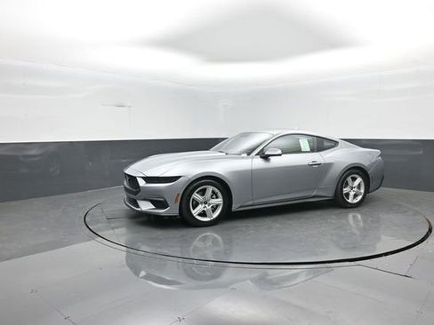 New 2026 Ford Mustang Coupe image 4