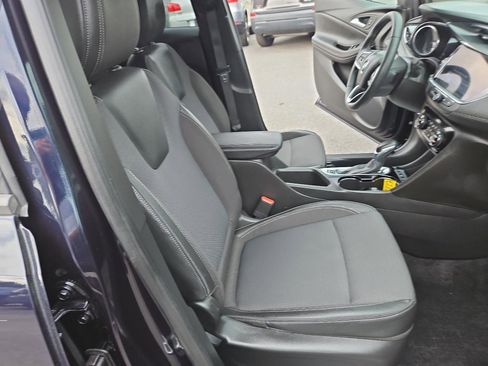 Used 2021 Buick Encore GX Select AWD/4WD image 15