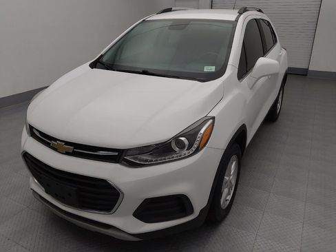 Used 2020 Chevrolet Trax LT image 15