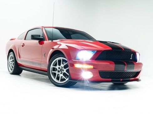 Used 2009 Ford Mustang Shelby GT500 RWD image 5