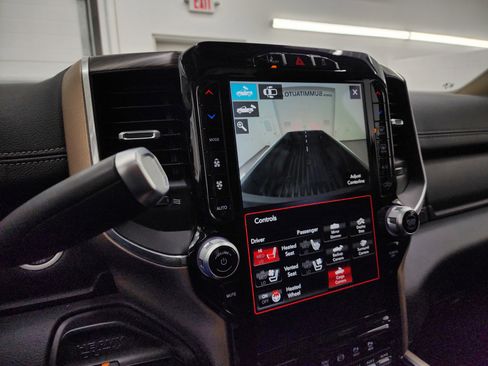 Used 2021 RAM 3500 Laramie image 20