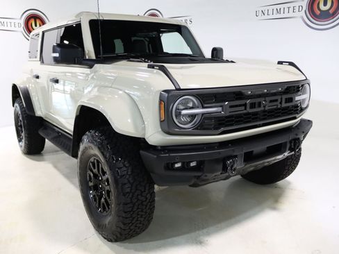 Used 2025 Ford Bronco Raptor AWD/4WD image 33