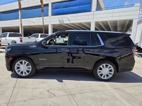 Certified 2024 Chevrolet Tahoe High Country AWD/4WD image 3