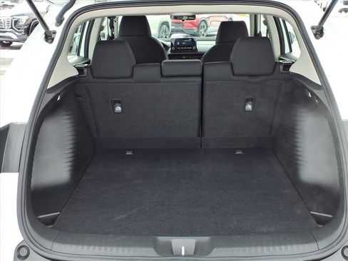 Used 2023 Honda HR-V LX image 13