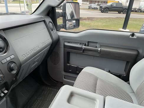 Used 2016 Ford F350 XL w/ Power Equipment Group AWD/4WD image 21