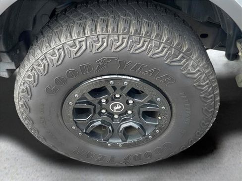 Used 2023 Ford Bronco Wildtrak AWD/4WD image 9