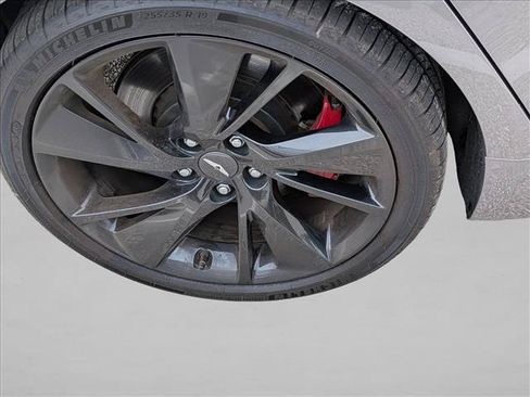 Used 2023 Genesis G70 3.3T w/ Sport Prestige Package AWD/4WD image 8
