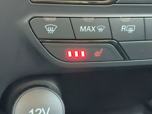 Certified 2022 Ford Ranger Lariat w/ Tremor Off-Road Package image 21