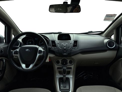 Used 2016 Ford Fiesta SE FWD image 10