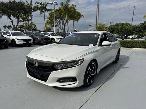 Used 2020 Honda Accord Sport image 9