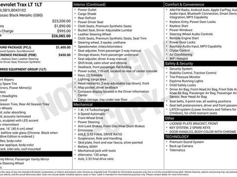 Used 2020 Chevrolet Trax LT w/ Sun & Sound Package FWD image 2