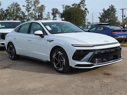 New 2026 Hyundai Sonata SEL image 3