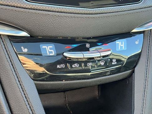 Certified 2023 Cadillac XT5 Premium Luxury image 31