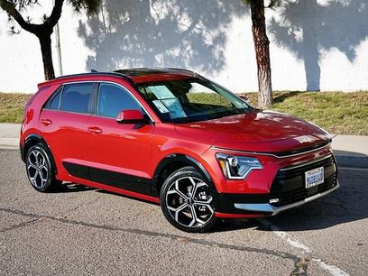 Certified 2023 Kia Niro EX Touring