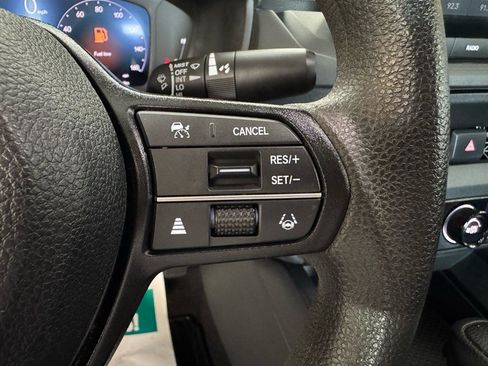 Used 2023 Honda Accord EX image 15