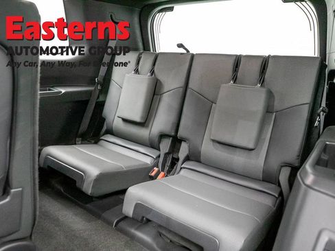 Used 2025 Lexus GX 550 w/ Accessory Package (2T) AWD/4WD image 28