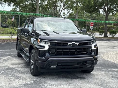 Used 2024 Chevrolet Silverado 1500 RST RWD image 3