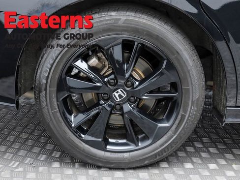 Used 2024 Honda Odyssey Sport image 32