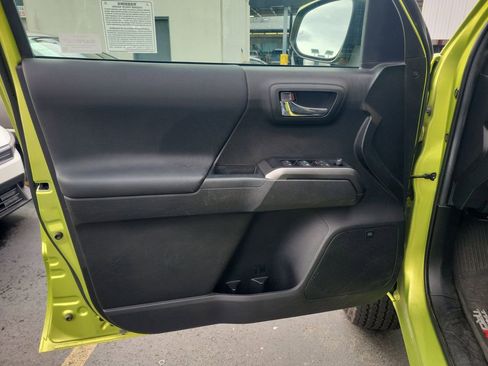 Used 2022 Toyota Tacoma TRD Pro image 19