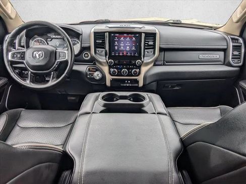 Used 2019 RAM 1500 Laramie AWD/4WD image 15
