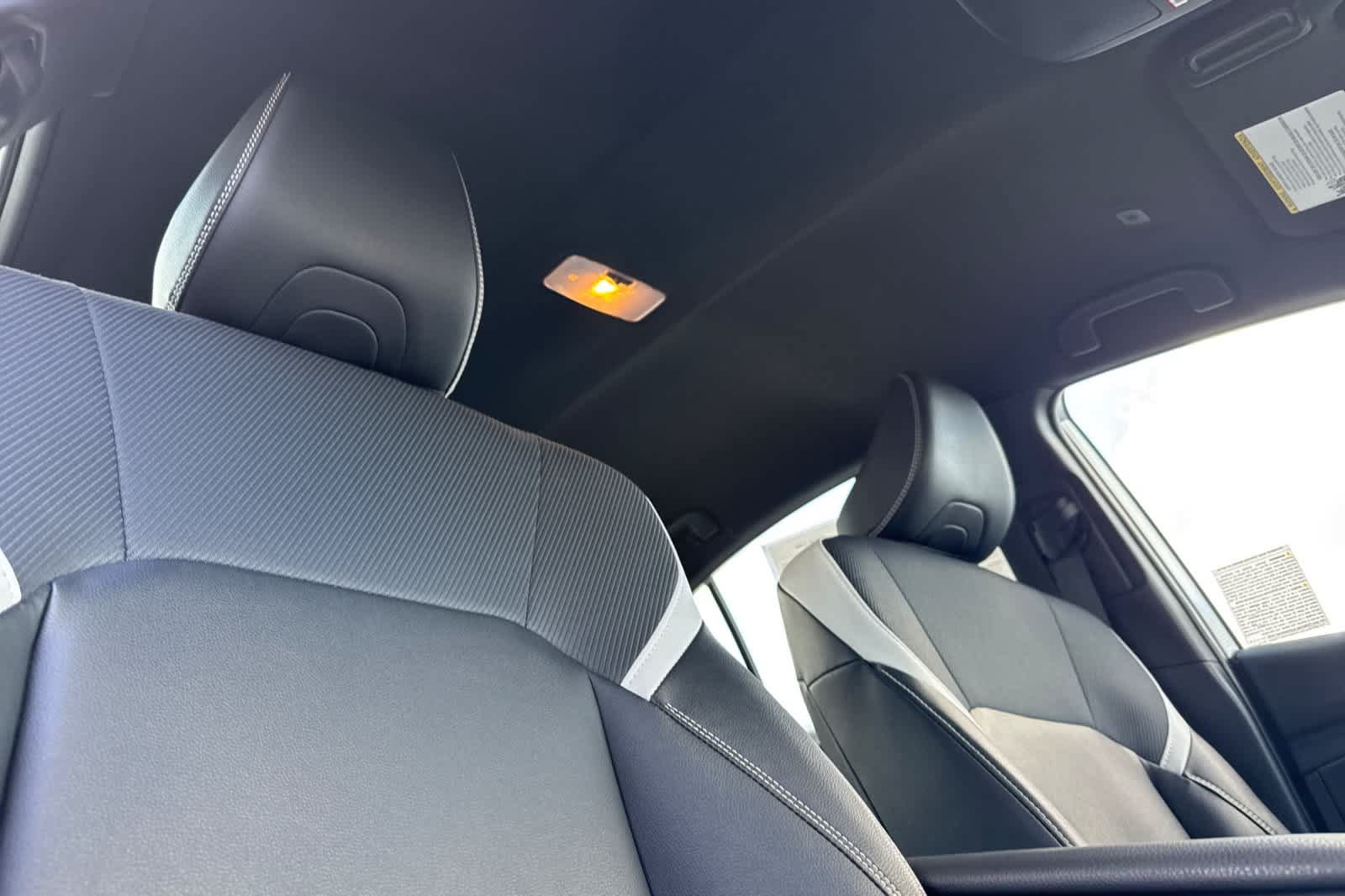 Used 2025 Toyota Camry SE FWD image 16