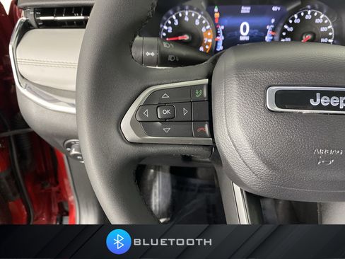 Used 2023 Jeep Compass Limited AWD/4WD image 23