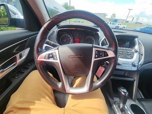 Used 2017 GMC Terrain Denali AWD/4WD image 22