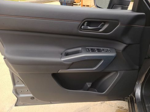 Certified 2025 Nissan Pathfinder Rock Creek AWD/4WD image 19